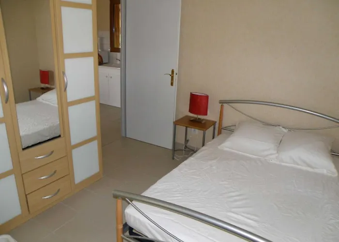 Holiday home Les Acacias